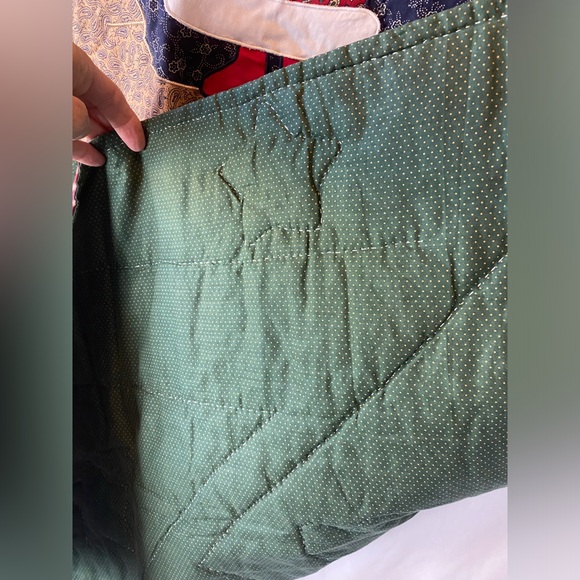 Christmas Vintage Handmade Santa Claus Quilt 60”/40” 🎄 - Picture 7 of 7